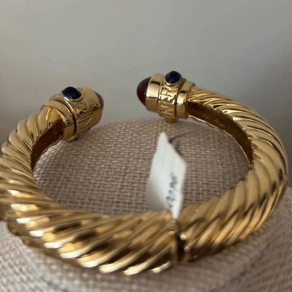 Vintage signed Ciner Bracelet - Picture 3 of 3